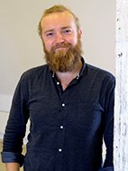 Mikael 142x189.jpg