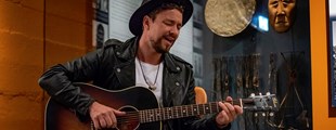FREDERIK ELSNER – live på Nordatlantens Brygge.