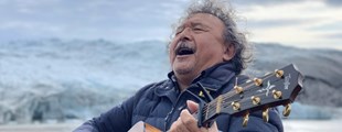 RASMUS LYBERTH ONE MAN SHOW — film og koncert (UDSOLGT)